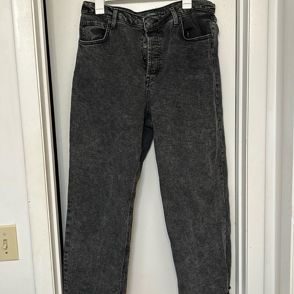 Black crop wide leg pants